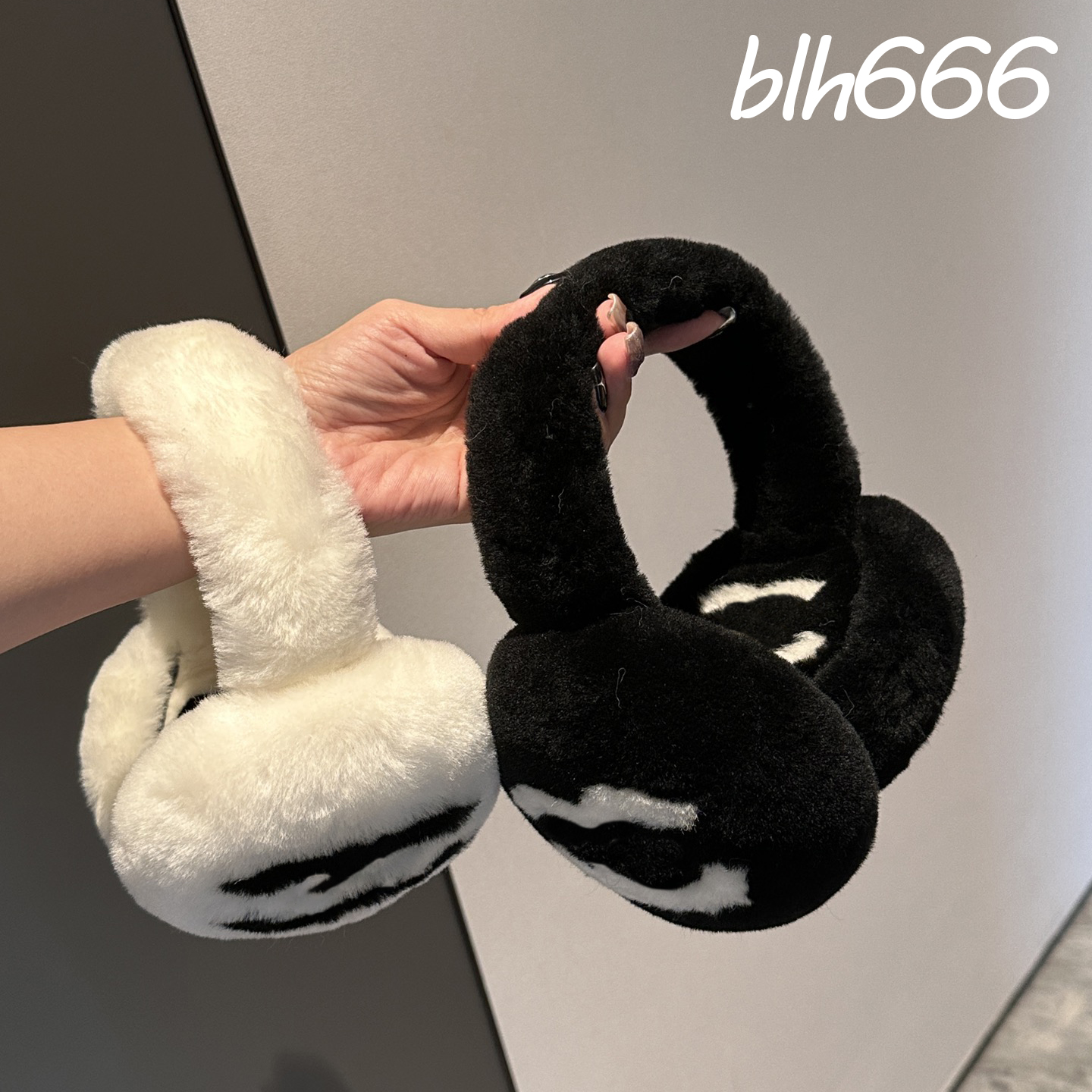 Designer earmuffs for men and women couples outdoor windproof warm earmuffs can be folded