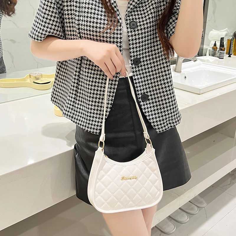 Women Soft Faux Ladies Crossbody Bag Underarm Bag Handbag Fi Design Girls Small Shoulder Bags XJ250605