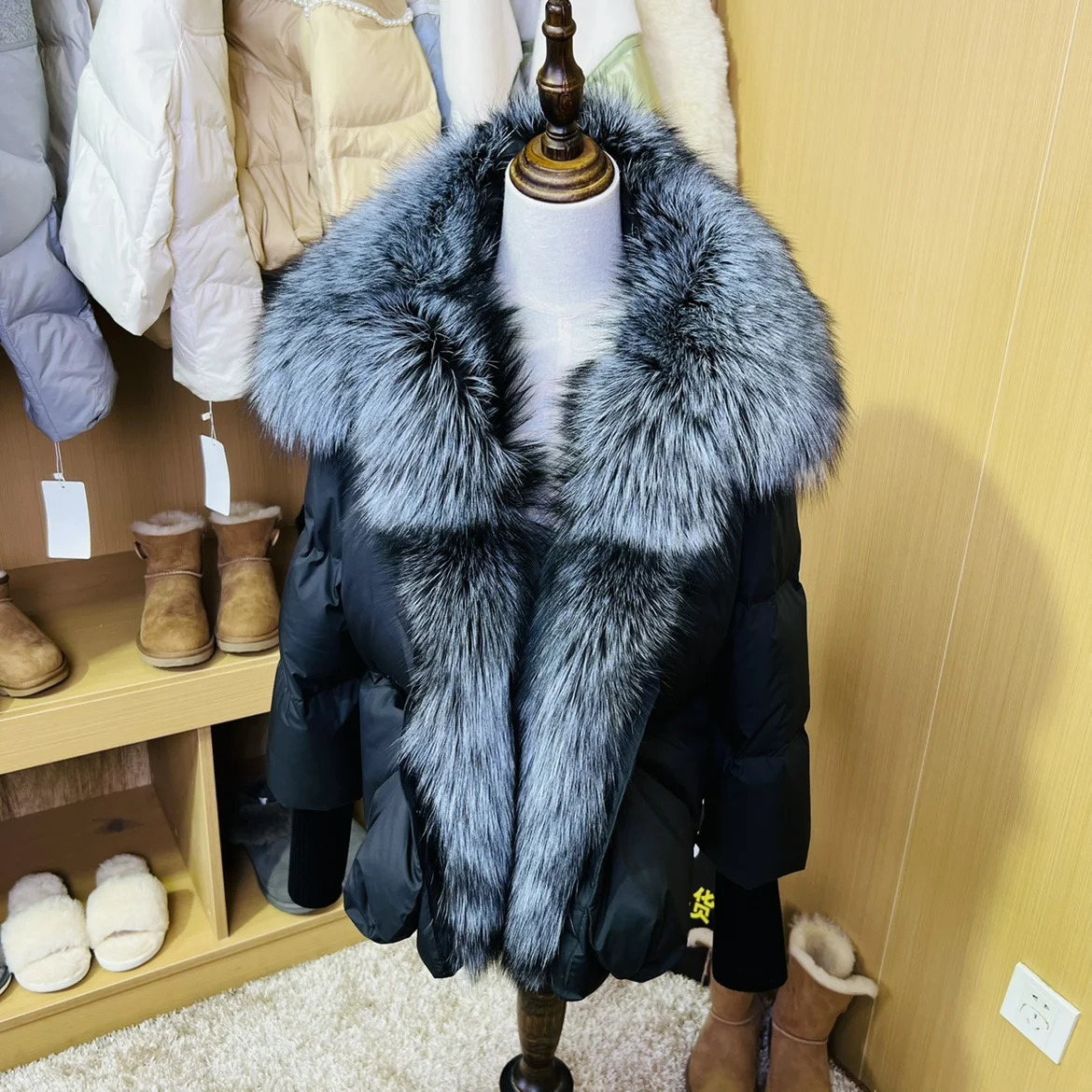 Women's 2024 Warm 90% Goose Down Jacket W/ True Fox Fur Collar -20F Thickened B3