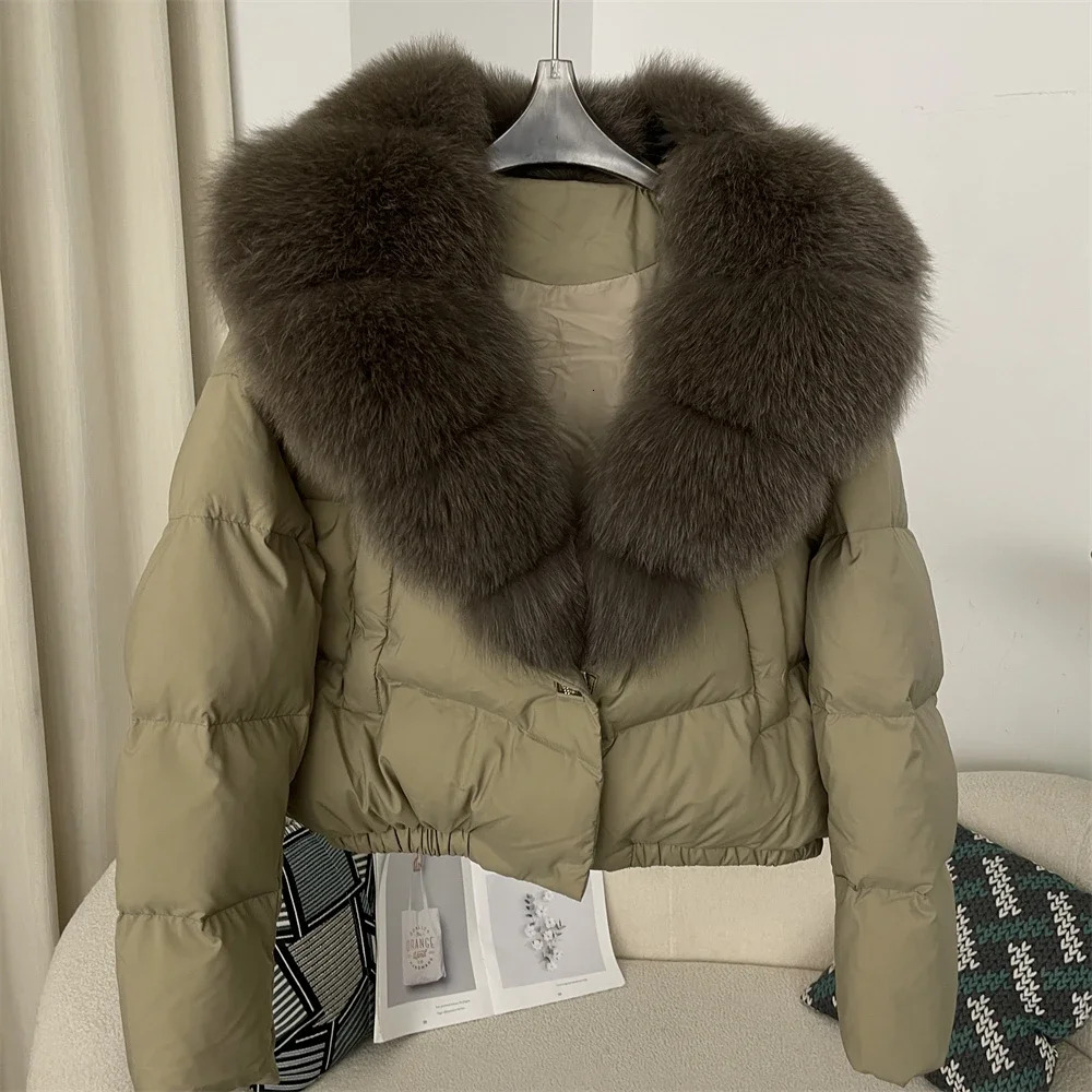 Women Short Puffer Jacket Thick New Big Natural Real Fox Fur Autumn Winter Female White Duck Down Coat Feather