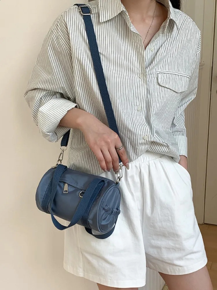 Casual Small Handbags For Women Solid Color Nylon Versatile Cylindrical Bag Shoulder Bags Korean Simple Crossbody Bag 240924