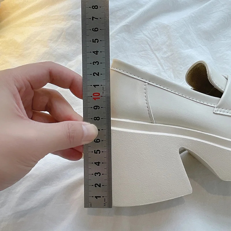 Womens Shoes Platform Female Footwear Oxfords Round Toe Black Flats Casual Sneaker New All-Match Loafers With Fur British Style Sha 240924