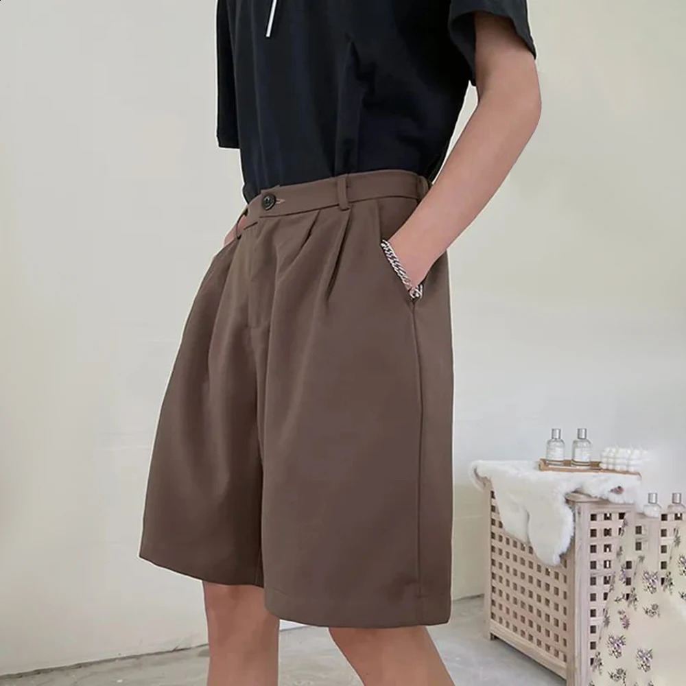 Mens fashion UK set shorts summer loose wide leg Y2k shorts fashion dress casual one-fifth pants mens clothing 240929