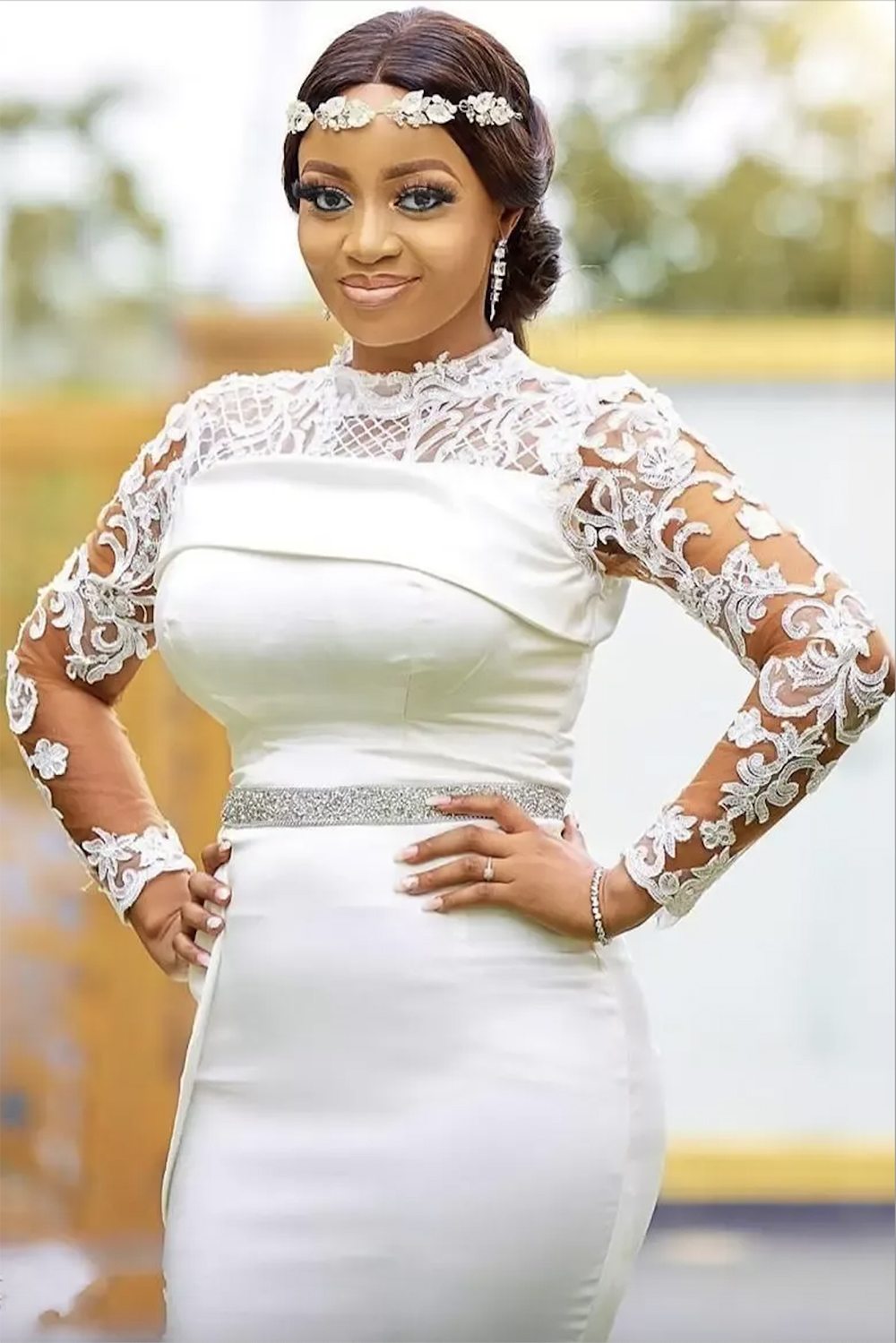 2024 African Mermaid Wedding Dresses Bridal Gown High Neck Long Sleeves Lace Applique Sweep Train Tulle Satin Beaded Crystals Waist Garden Plus Size v