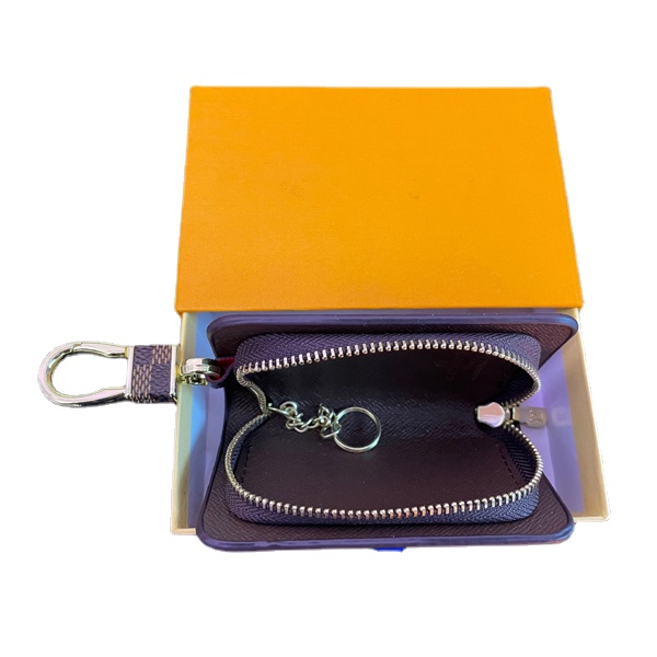 Designer Luxury Car Keychains Buckle Bag for Women Men Designers Lover Handmade Leather Keychain Holder key rings chain Pendant Accessories