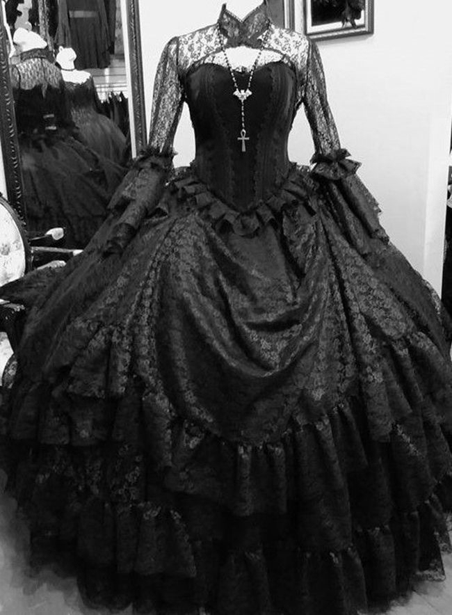 Burgundy And Black Victorian Prom Dresses Ruffles Lace Ball Gown Vintage Evening Dress Floor Length Gothic Velvet Special Occasion Gowns For Women Bac