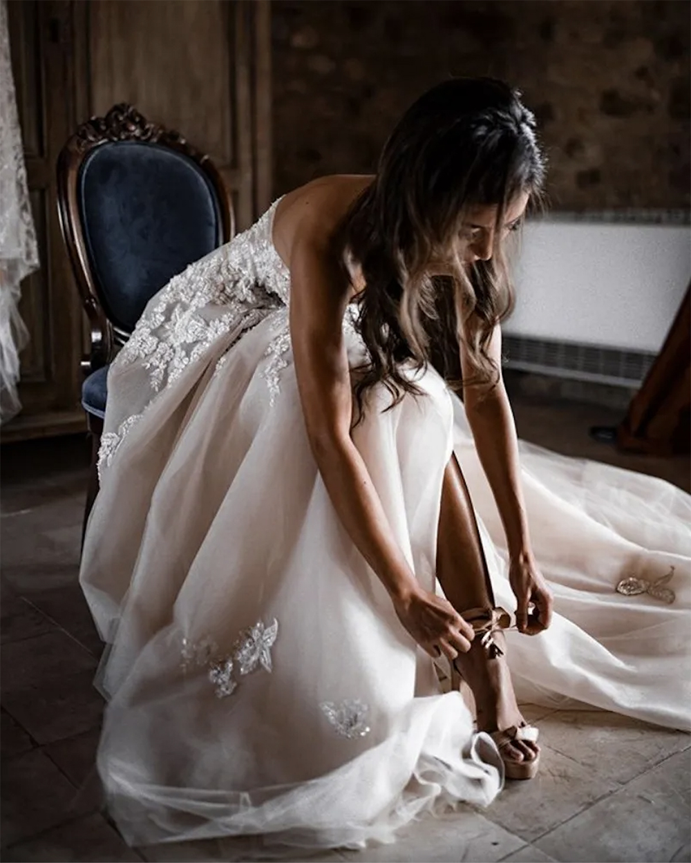 Bohemian 2024 Country Wedding Dresses Sweetheart Beaded Boho Lace Appliqued Bridal Gowns Backless Vintage Sweep Train Beach Wedding Dress