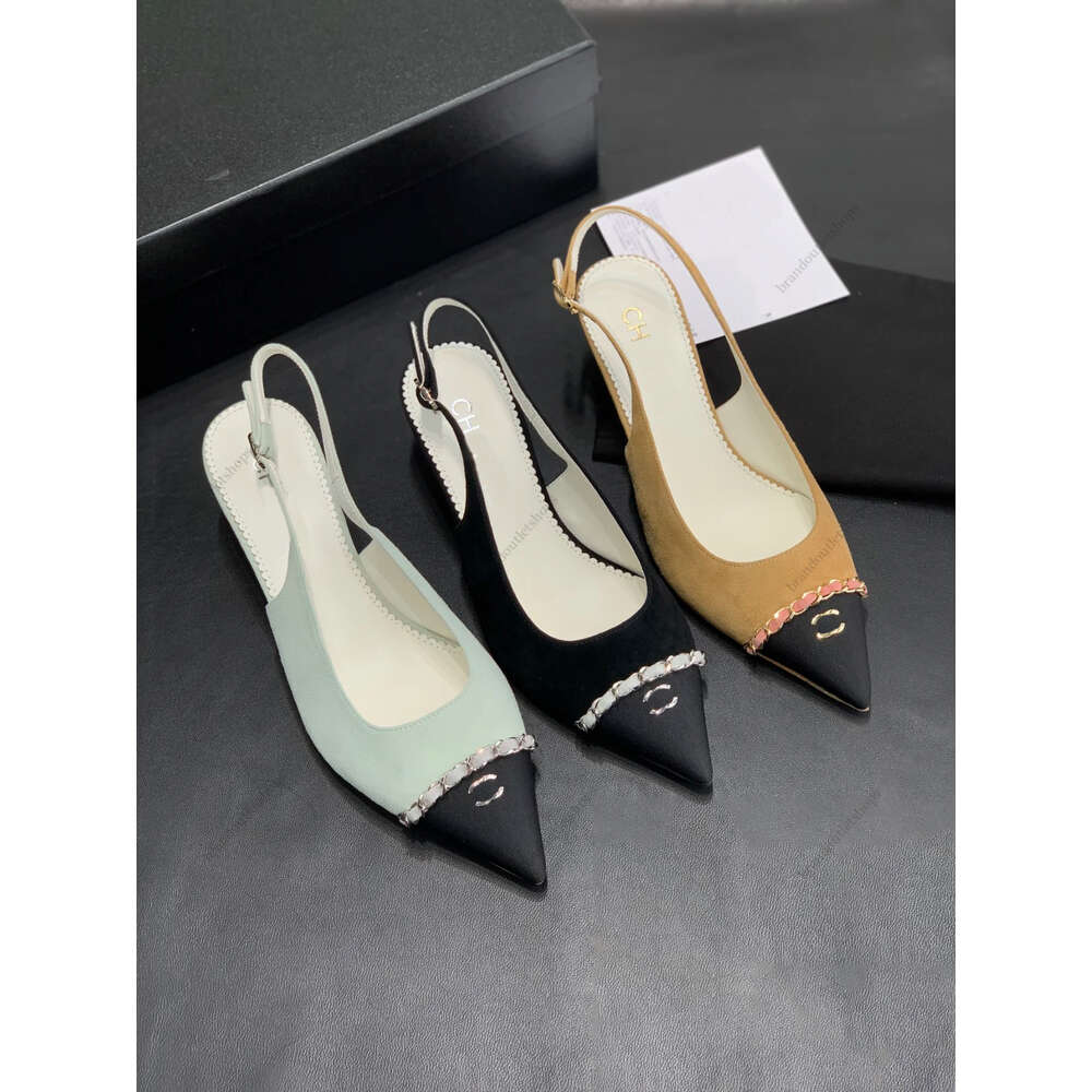 Designers dress shoes French high quality 2024 fashion new rear empty trip strap baotou thick heel sandals lightweight and comfortable