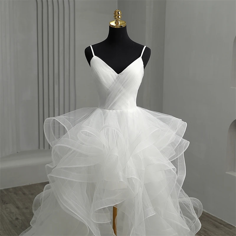 New Short Front Long Back Gothic White Wedding Dress 2024 Spaghetti Straps Deep V Neck High-Low Tulle Bridal Formal Party Gowns Vestidos De Novia 0219