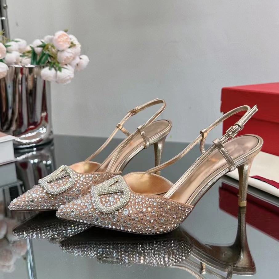 Sandals Slingbacks Women High Heel Sandals Gradient Crystal Decoration Pointed Toe Ankle Strap Luxury Designer Dress Shoes Fashion Party Wedding Shoe