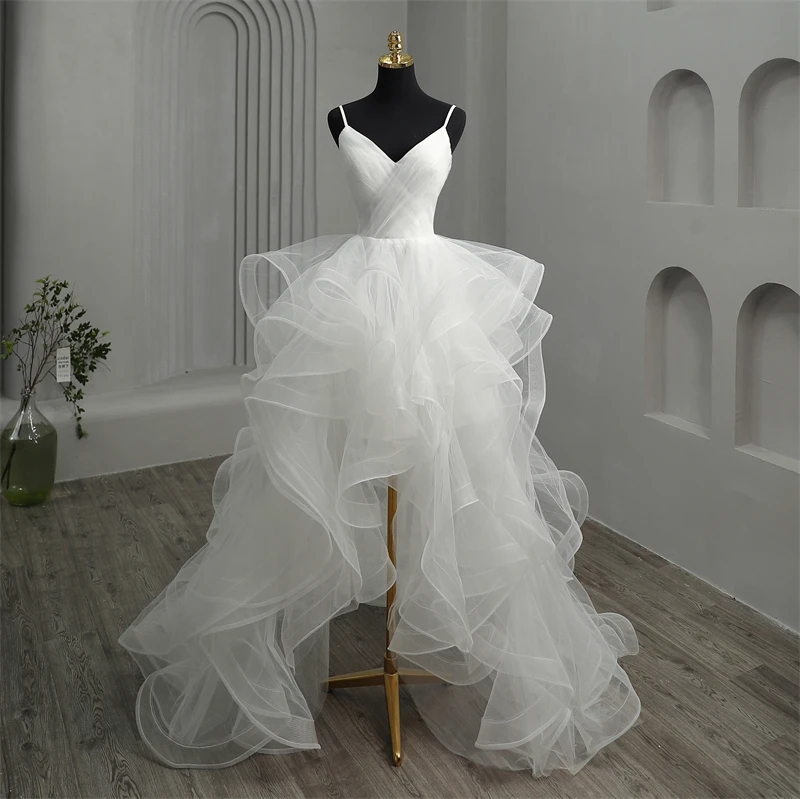 New Short Front Long Back Gothic White Wedding Dress 2024 Spaghetti Straps Deep V Neck High-Low Tulle Bridal Formal Party Gowns Vestidos De Novia 0219