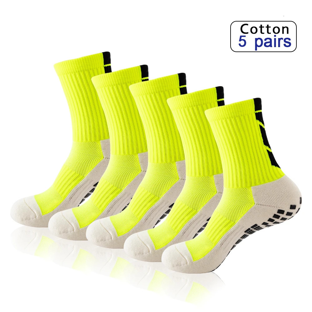 5 PairsLot Socks men ANTI SLIP Football Mid Calf NonSlip Soccer Sport Cycling Sports Mens Sock EU3845 240102