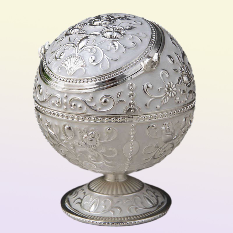 Scandinavian light luxury creative antiflying ash windproof ashtray personalized spherical with lid el home ashtray whole 4374262