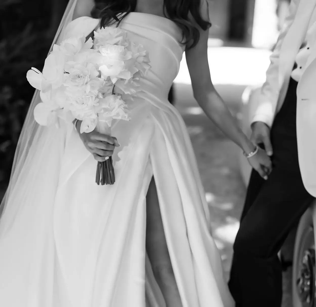 Vintage A Line Wedding Dress 2024 Strapless Pleat Satin Princess Side Slit Sweep Train Women Bride Bridal Gowns Vestido De Novias Robe De Mariage
