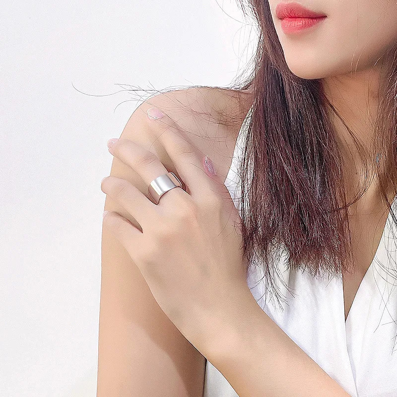 TZgrams 925 Sterling Silver Wide Based Rings Geometric Minimalistic Smooth Plain Engagement Ring Wholesale in Trendy Jewelry 240103