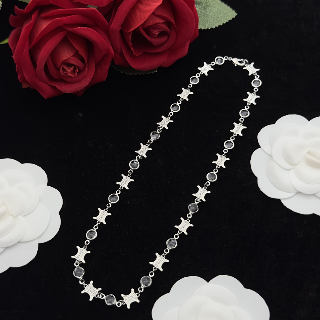 Simplicity Splicing rhinestone bracelet simple and elegant golden cool style necklace collarbone chain earrings For Women Jewelry Party Premium Gifts 