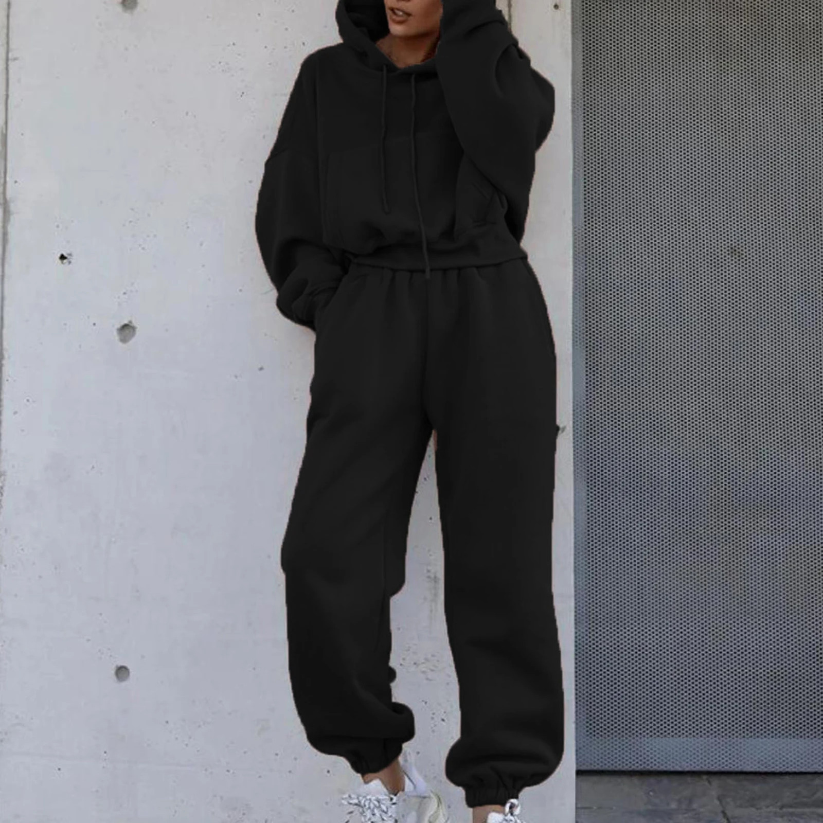 Women 2 Piece Sweatsuit Long Sleeve Pullover Pants Set Casual Ladies Hooded Sweatshirt Baggy Trousers Solid Color Loose Outfit 240115
