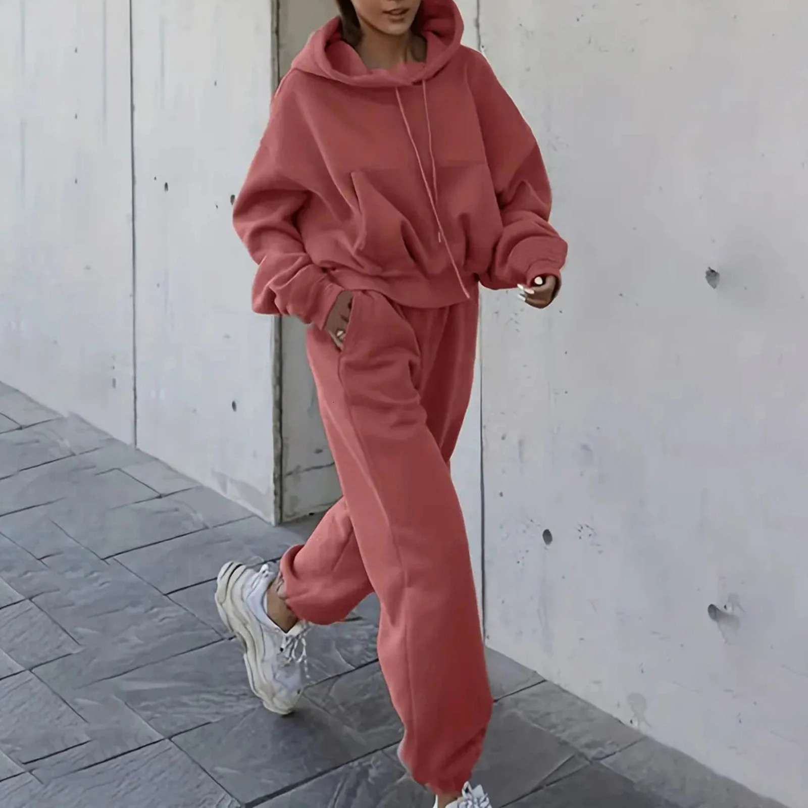 Women 2 Piece Sweatsuit Long Sleeve Pullover Pants Set Casual Ladies Hooded Sweatshirt Baggy Trousers Solid Color Loose Outfit 240115