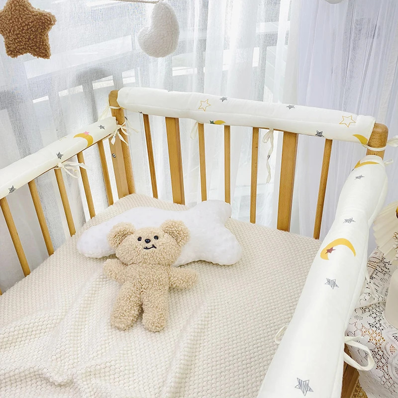 2PCS Infrant Crib Protection Wrap Edge Baby Antibite Solid Color Bed Fence Guardrail born Rail Cover Care Safety 240103