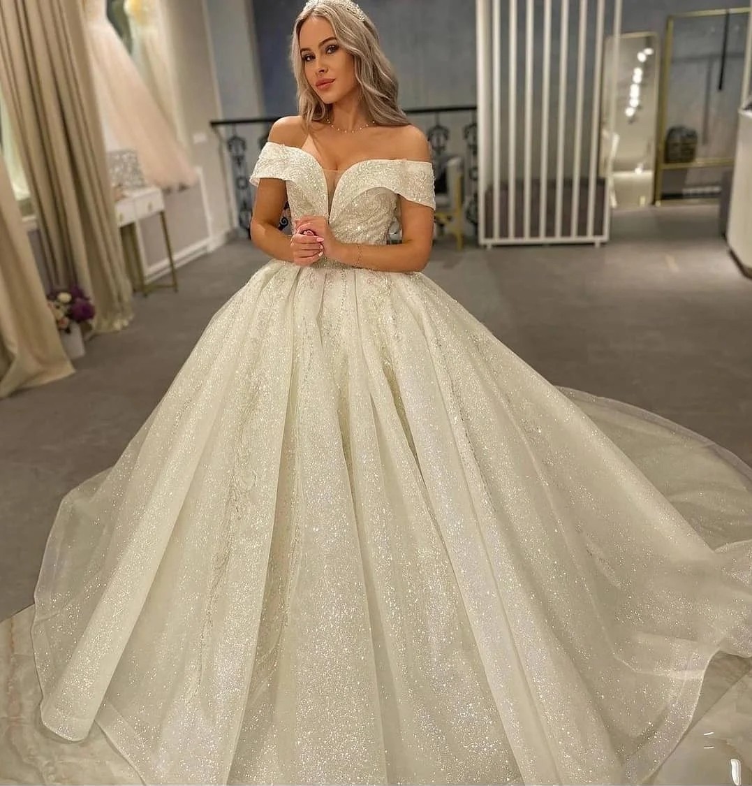 Stunning Wedding Dress 2024 Off The Shoulder V-neck Lace Up Sequins Court Train Women Bride Bridal Gowns Vestido De Novias Robe De Mariage