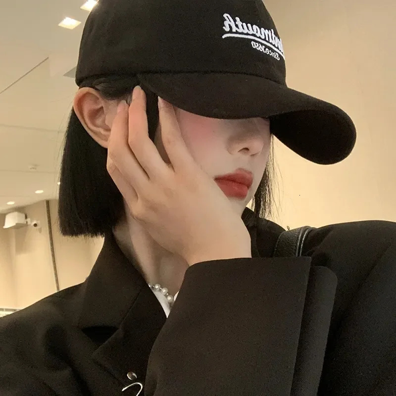 Short Wig Caps Cool Wigs Cap Women Casual Straight Hat Fashion Baseball Natural Bonnets Punk Y2K Bonnet 240103