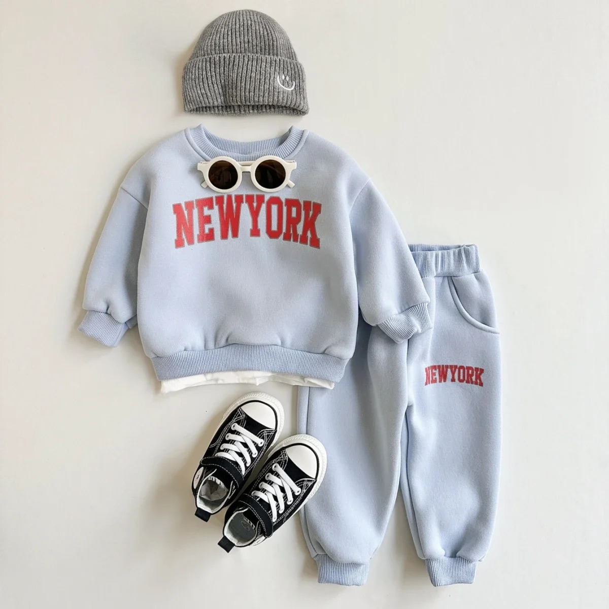 INS Winter Kids Clothing set Boys Hoodie Set Velvet Letter Sports Suit Sweasthirt And Pants 2Pcs Training Suit Outfit 240104