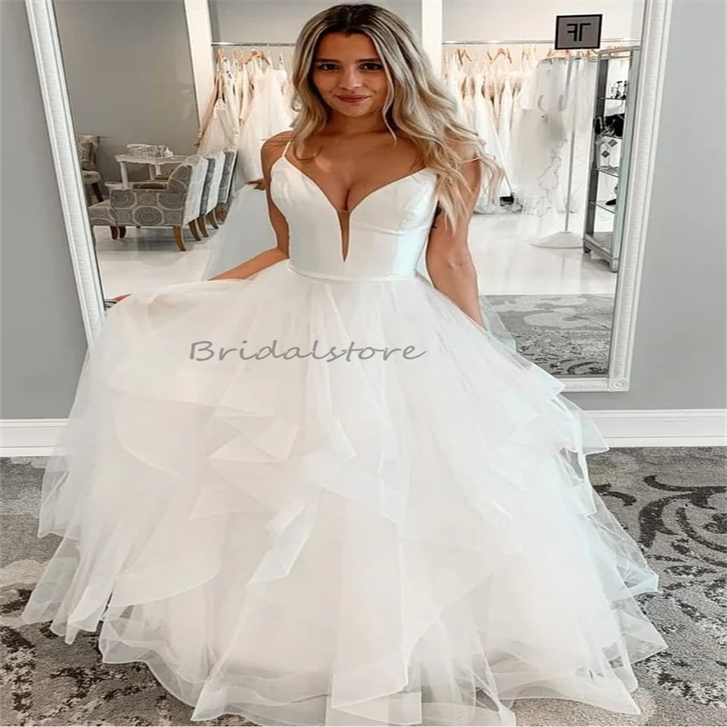 Romantic Fall Wedding Dress With Horsehair Skirt Sexy Spaghetti Straps A Line Tiered Ruffles Country Boho Bride Dresses Elegant Backless Civil Robe De