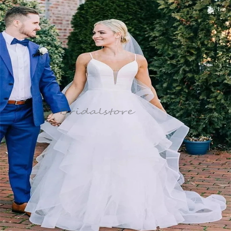 Romantic Fall Wedding Dress With Horsehair Skirt Sexy Spaghetti Straps A Line Tiered Ruffles Country Boho Bride Dresses Elegant Backless Civil Robe De