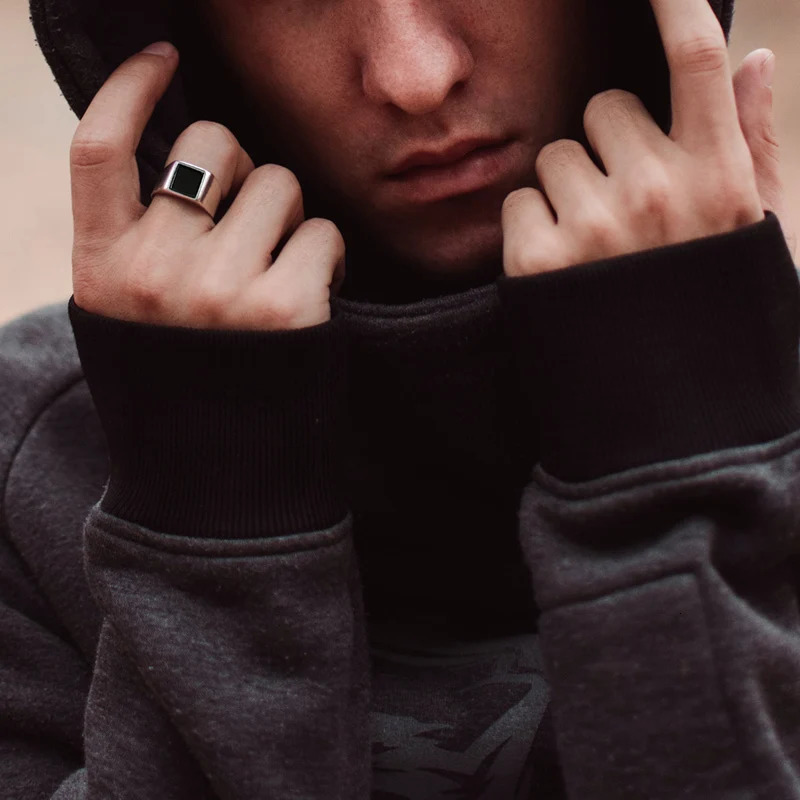 Wedding Rings Vnox Gothic Punk Mens Ring Signature Ring Round Square Top Stamp Finger Band Short and Fat Boy Youth Rock Jewelry Brother Ring 240103