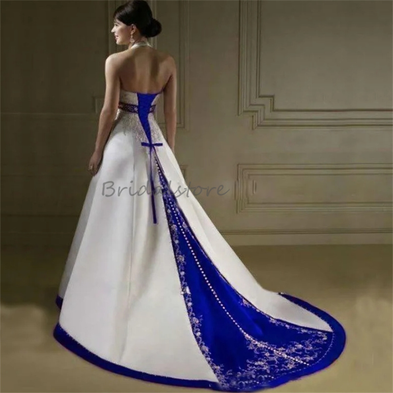Elegant Red White Gothic Wedding Dress Sexy Halter Satin Backless Embroidery Country Bridal Gown Victorian Halloween Lace Up Brush Bride Dress Civil R