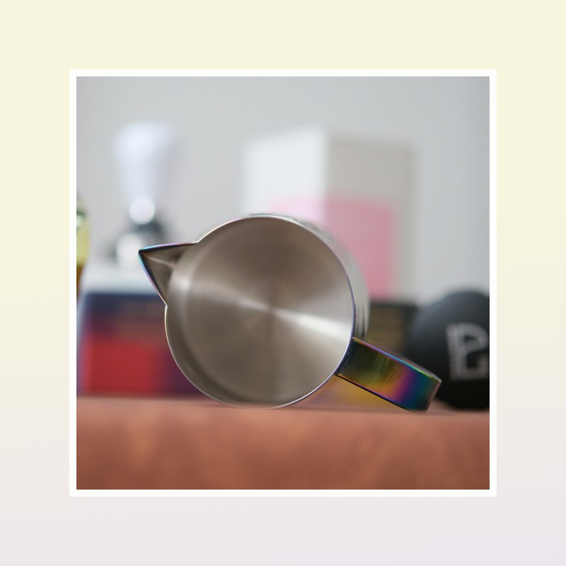 Coffee Pots JIBBI Dwe74 Milk Steaming Frothing Pitcher Stainless Steel Nonstick Jug Pull Flower Cup Perfect For Cappuccino Latte 380 227672841