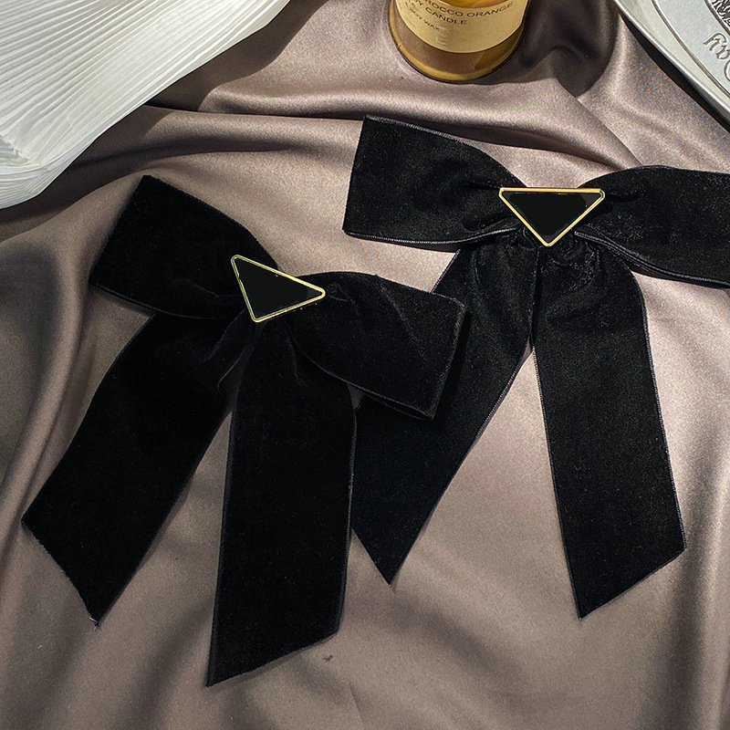 Brand Letter Designer Hair Clips Barrettes Fashion Black Velvet Bow Hair Clip Headdress Princess Hairwear Lovers Family Gifts