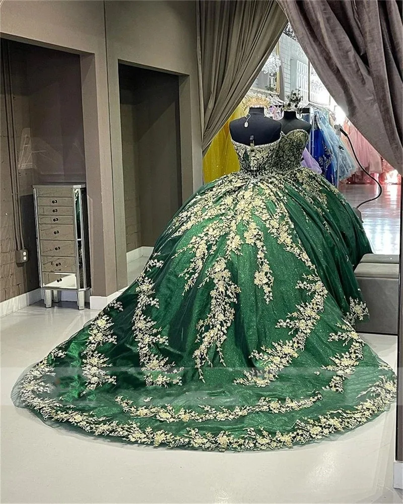 Dresses Quinceanera Emerald Green With Gold Lace Appliques Crystals Beaded 16 Party Birthday Gown For Girls 2024 Lace-Up Sweetheart Neck Princess Vest