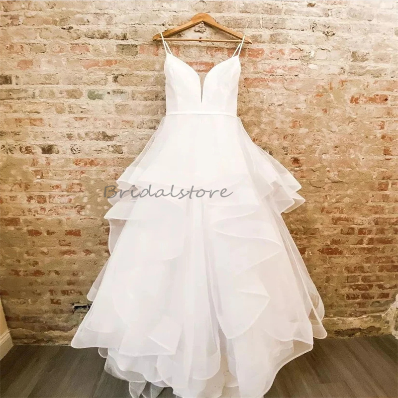 Romantic Fall Wedding Dress With Horsehair Skirt Sexy Spaghetti Straps A Line Tiered Ruffles Country Boho Bride Dresses Elegant Backless Civil Robe De