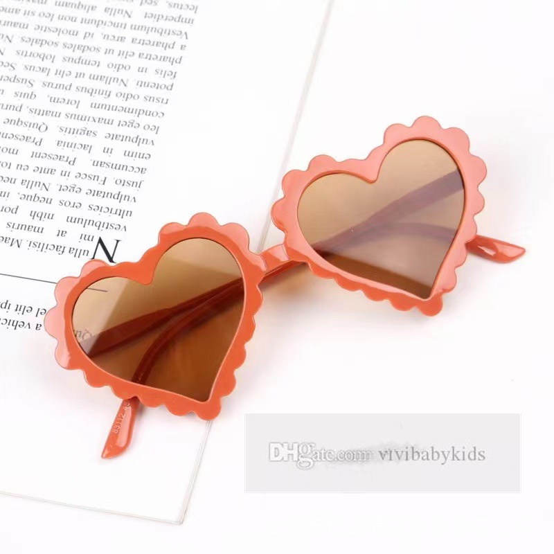 INS Kids love heart sunglasses girls candy color frame polarized sunglass goggles children UV 400 Protective beach glasses Z6517 Z260305