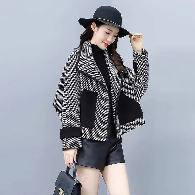 Fashion Trend Short Woolen Coat Women Winter Bat-Sleeve Suit Collar Thousand Bird Check All Match Woolen Coats female 231229
