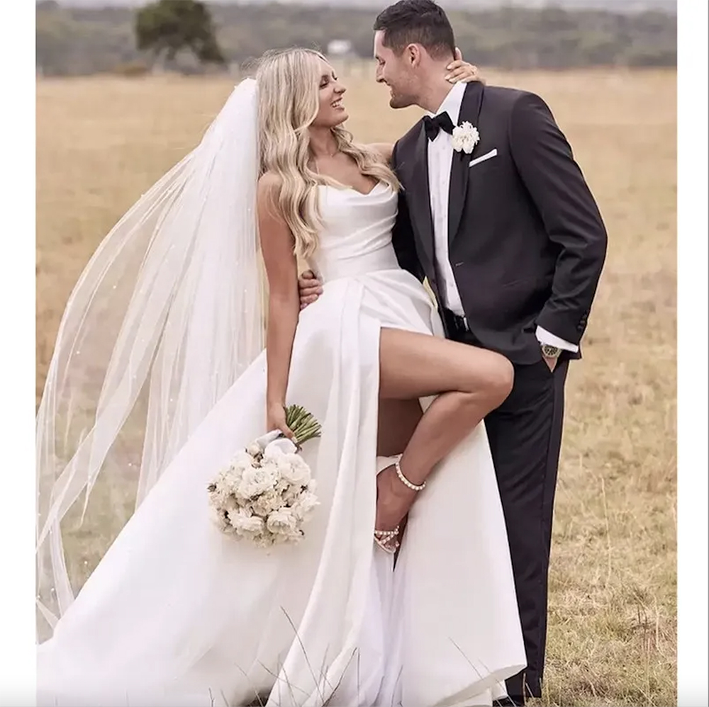 Country Style 2023 Side Split A Line Bridal Gowns Strapless Neck Plus Size Sweep Train Satin Vestido De Novia Wedding Dresses 0509