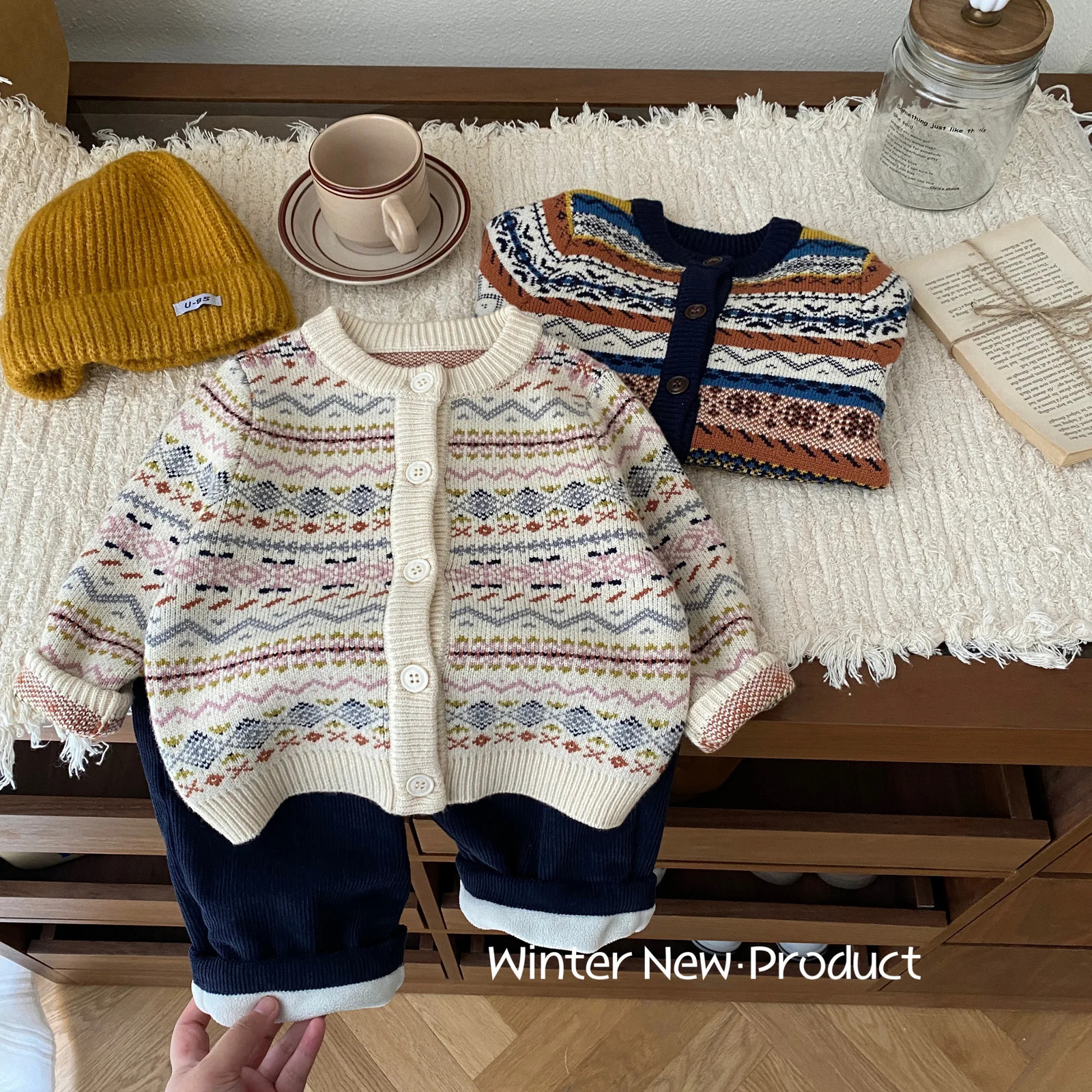 Autumn Winter England Style Fashion Boy Girl Children Striped Knitted Cardigan Long Sleeve Sweater Baby Thicken Warm Tops Coat 240103
