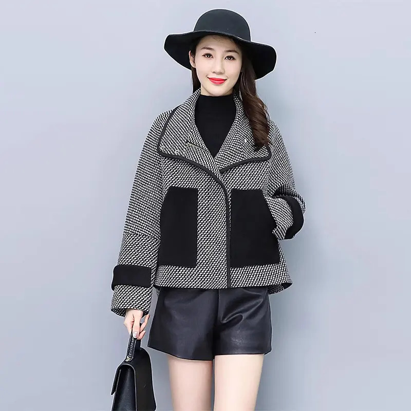 Fashion Trend Short Woolen Coat Women Winter Bat-Sleeve Suit Collar Thousand Bird Check All Match Woolen Coats female 231229