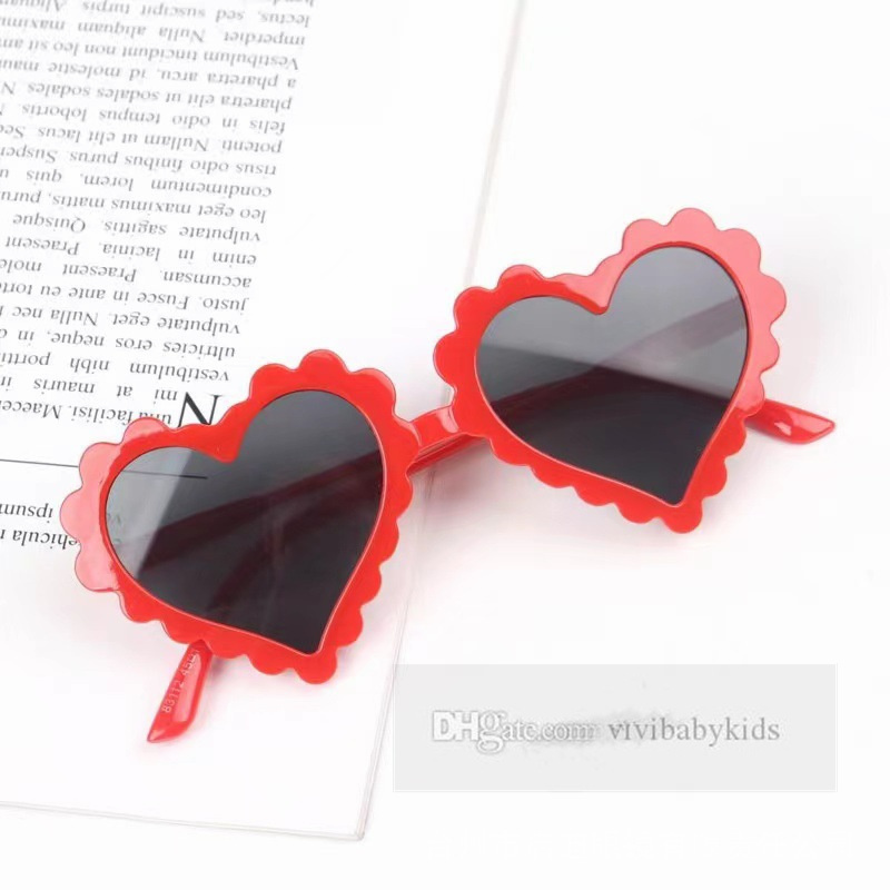 INS Kids love heart sunglasses girls candy color frame polarized sunglass goggles children UV 400 Protective beach glasses Z6517 Z260305