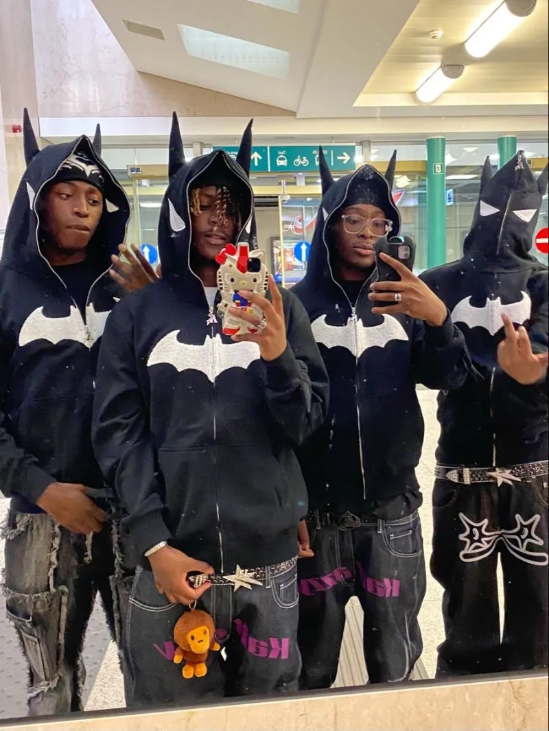 Y2K zip up hoodie Hip hop Streetwear Embroidery Bat anime hoodie Harajuku Men women Fashion Vintage Rock oversized sweatshirt 240106