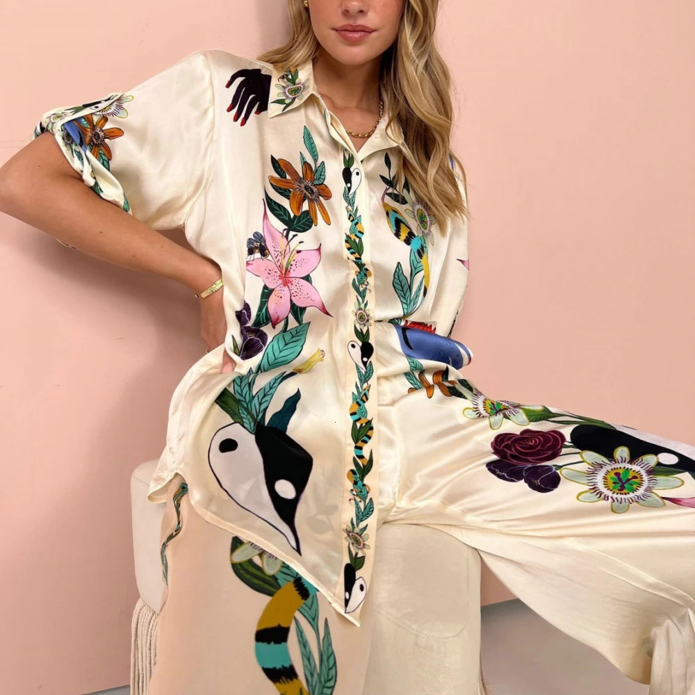 Women Vintage Print Loose Single Breasted Shirt Two Piece Sets Summer Chic Satin Short Sleeve Blouse Pants Sets Women Outfits 240106
