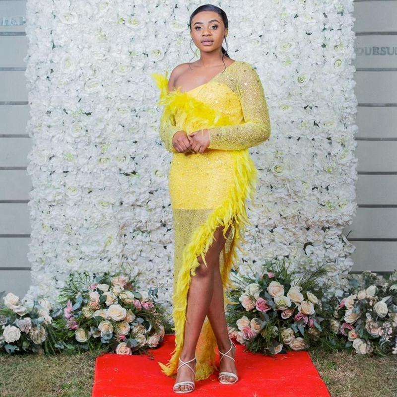 Plus Size Aso Ebi Prom Yellow Mermaid Asymmetrical Feathered Lace Evening Dresses for Special Ocns Birthday Party Gowns Second Reception Dress ST762