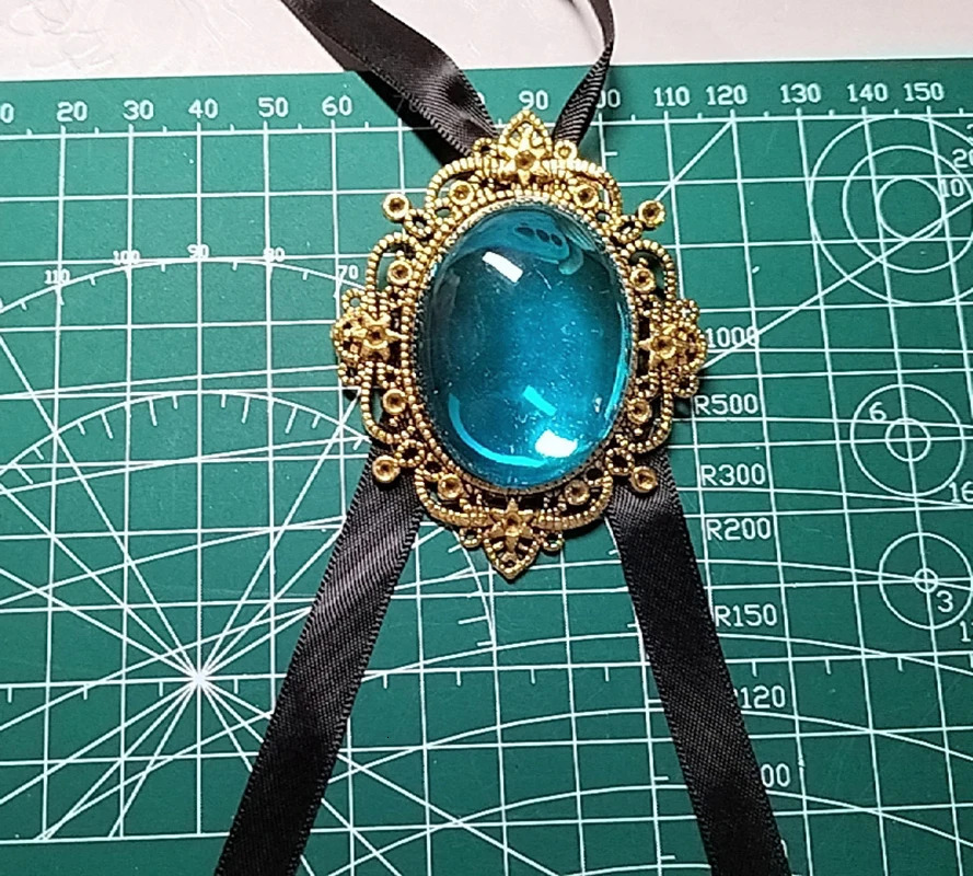 Osamu Dazai Necklace Anime Bungo Stray Dogs Bolo Bola Tie Cosplay Prop Accessory Adjustable For Halloween Carnival Party Gift 240106