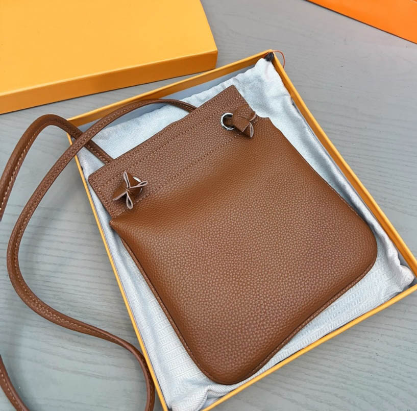 Luxury Bag Designer Shoulder Bag Fashion cross body Women's Outgoing Lightweight Phone Bag Wallet Top Quality lady purse