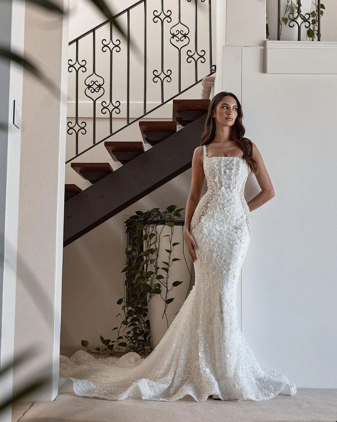 Simple Lace Mermaid Wedding Dresses Spaghetti Straps Bridal Gowns Sleeveless 3D Wer Backless Sweep Train Vestido De Novia 0219