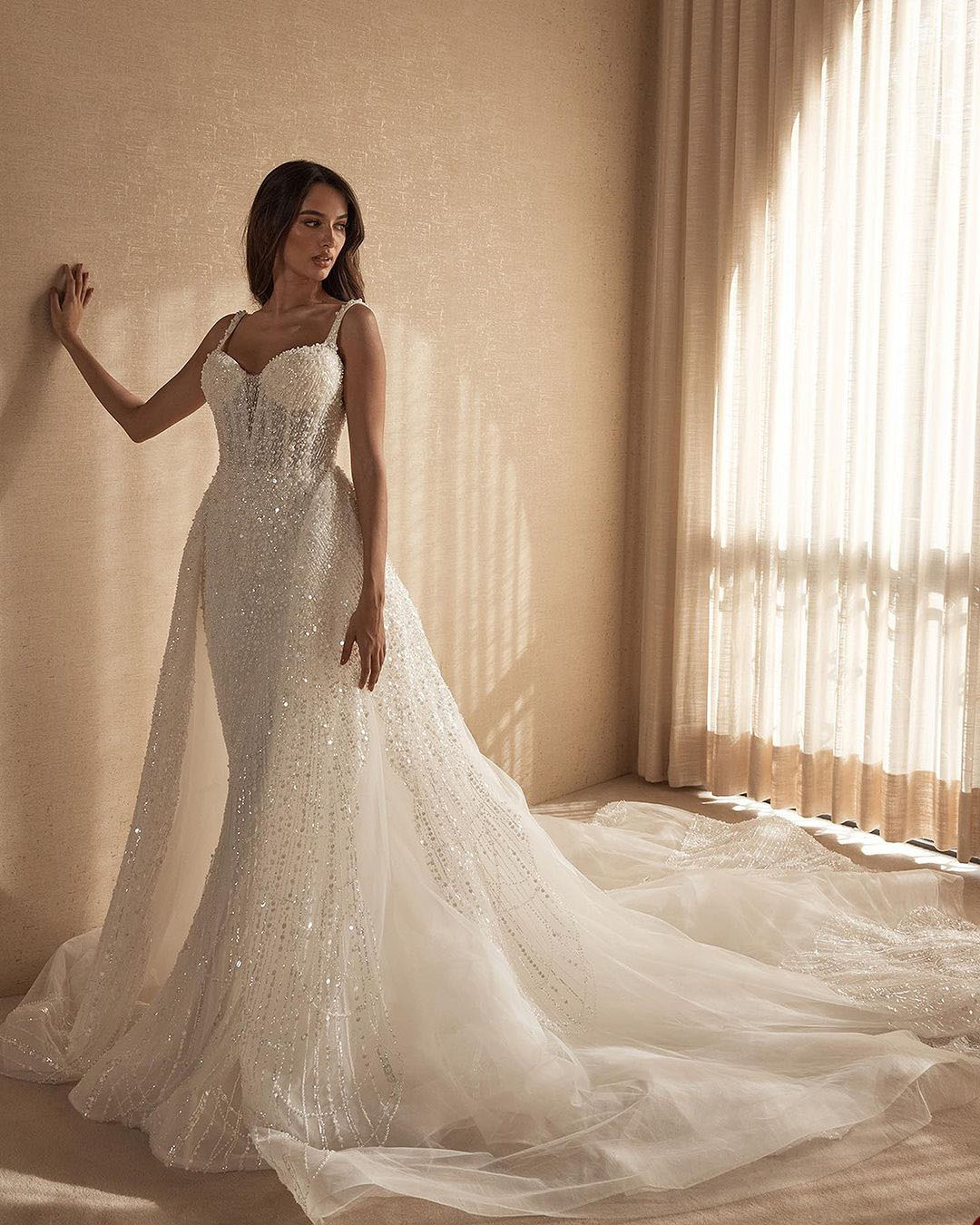 Elegant Mermaid Wedding Dresses Bridal Gown Sweetheart Neck For Women Spaghetti Strap Sequins Slim Fit Sweep Train Dress Custom Made