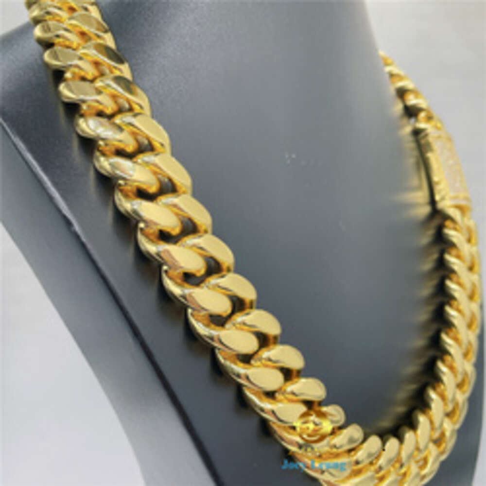Hip Hop Jewelry Stainless Steel Chain Vvs Moissanite Diamond Lock Cuban Link Necklace