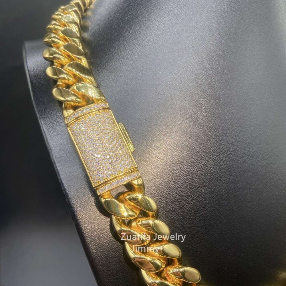 Iced Out Vvs Moissanite Diamond Clasp Thick 20mm Miami Cuban Stainless Steel Gold Necklace