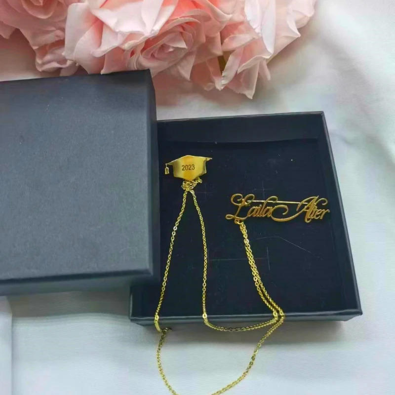 DUOYING Brooches for Women Vintage Wedding Brooches Pins Personalized Brooch Custom Name Mother Pendant Pin Gift 240109